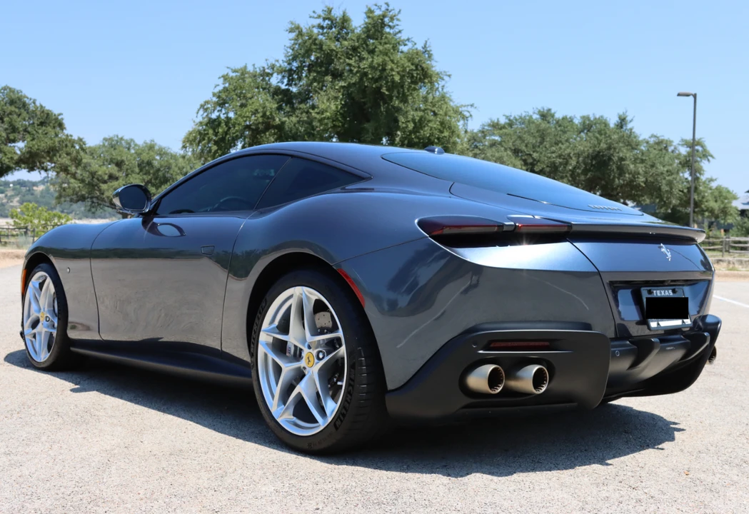 2022 Ferrari Roma - Image 8 of 31
