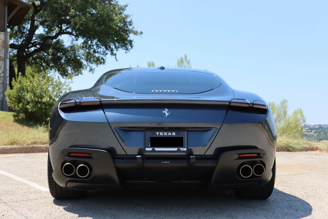 2022 Ferrari Roma - Image 11 of 31