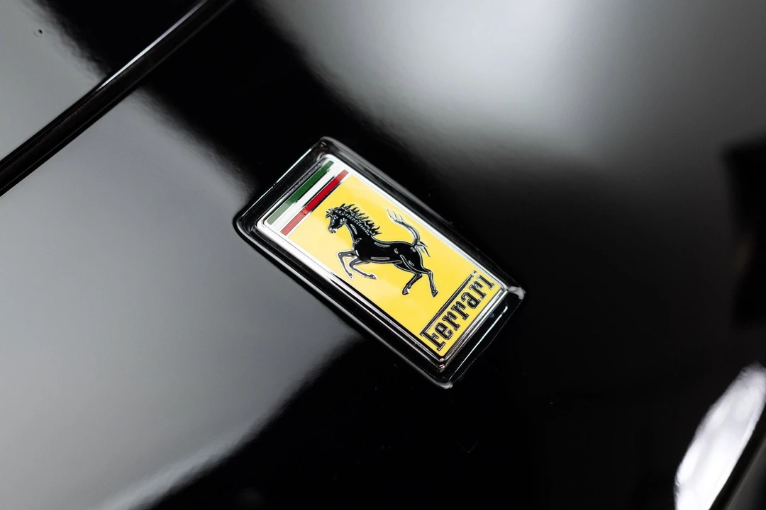2022 Ferrari Roma - Image 18 of 31
