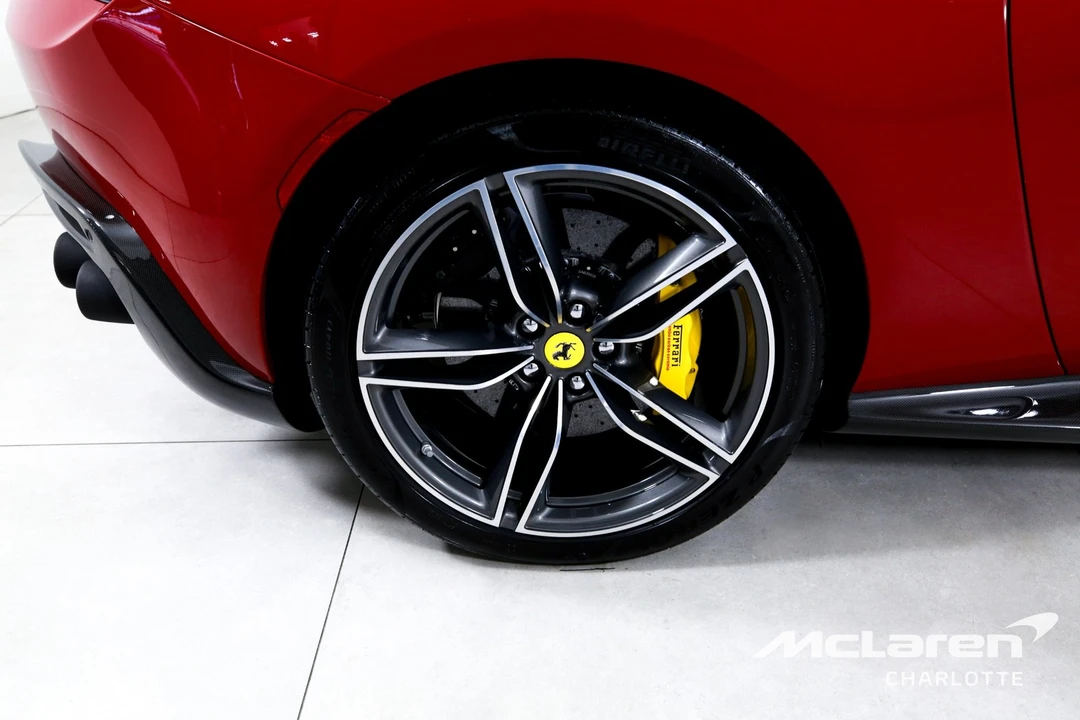2022 Ferrari Roma - Image 25 of 31