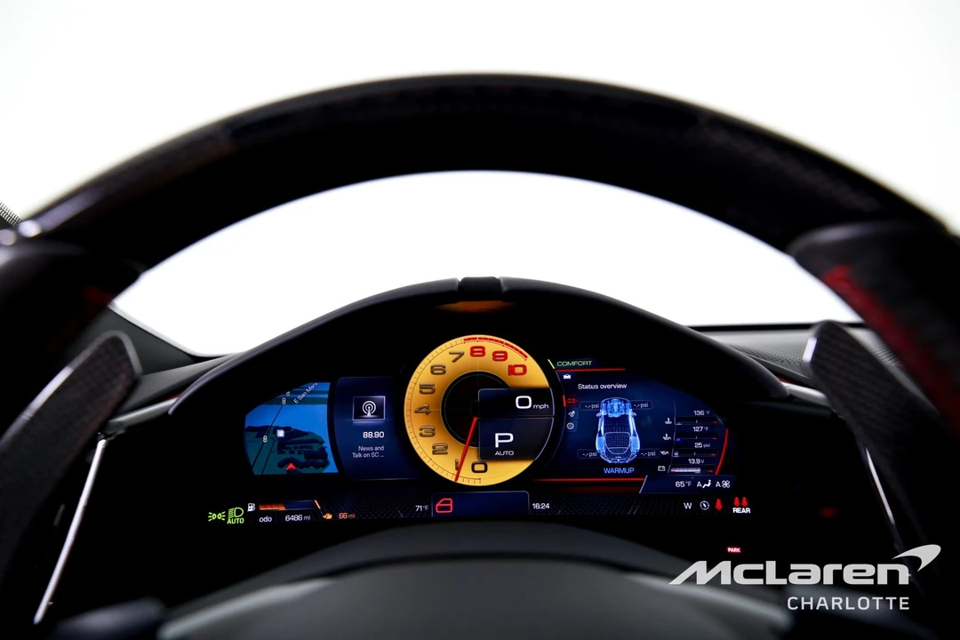 2022 Ferrari Roma - Image 13 of 31