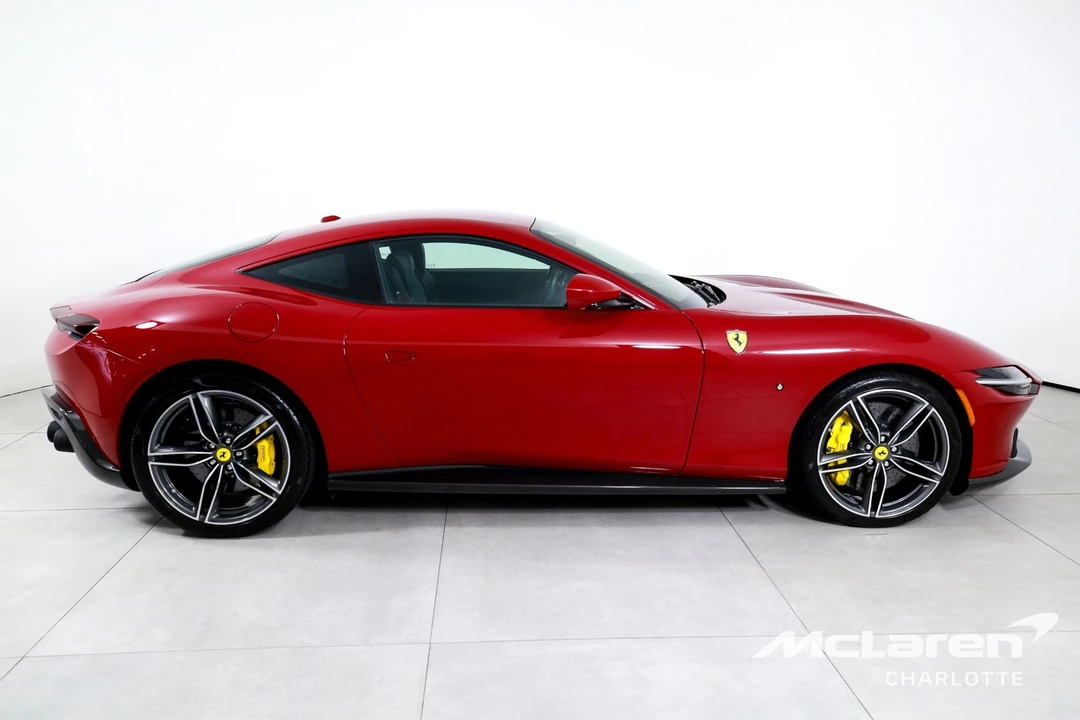 2022 Ferrari Roma - Image 9 of 31