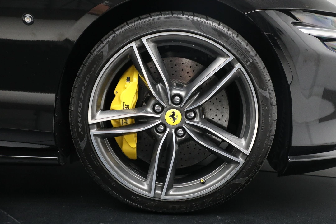 2022 Ferrari Roma - Image 28 of 28
