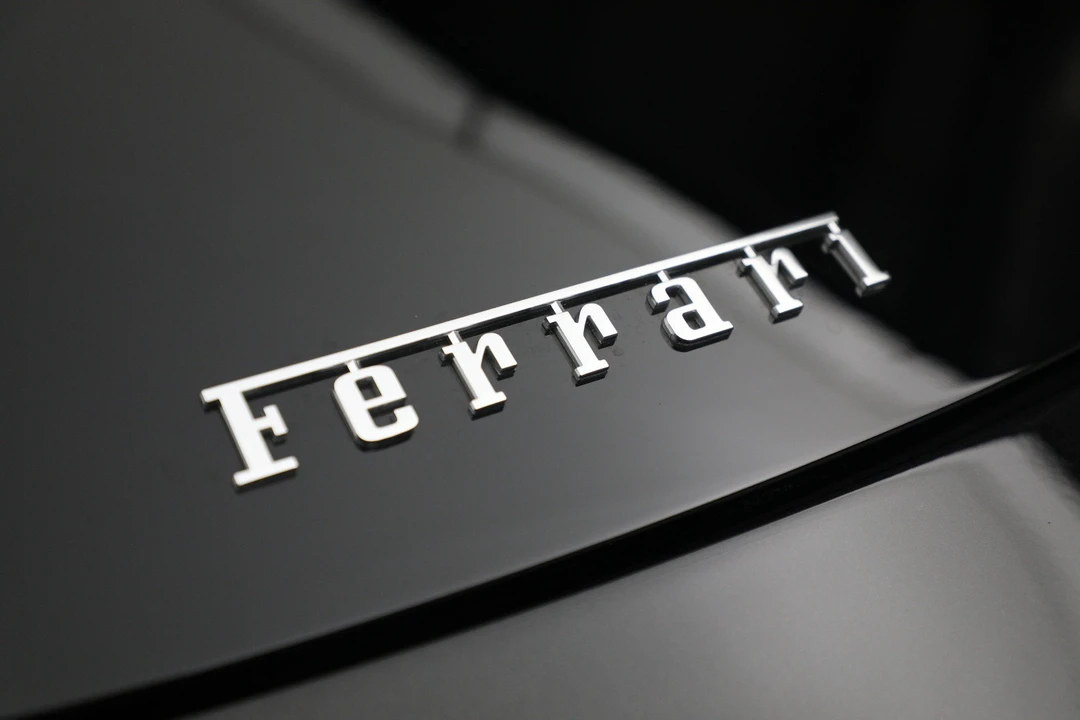 2022 Ferrari Roma - Image 27 of 28