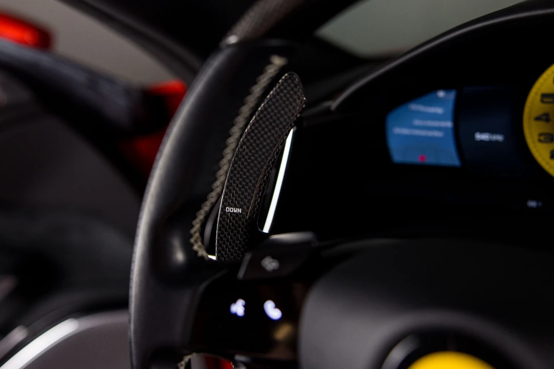 2022 Ferrari Roma - Image 17 of 21