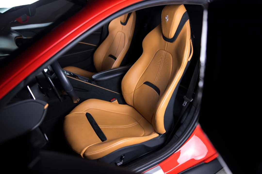 2022 Ferrari Roma - Image 11 of 21