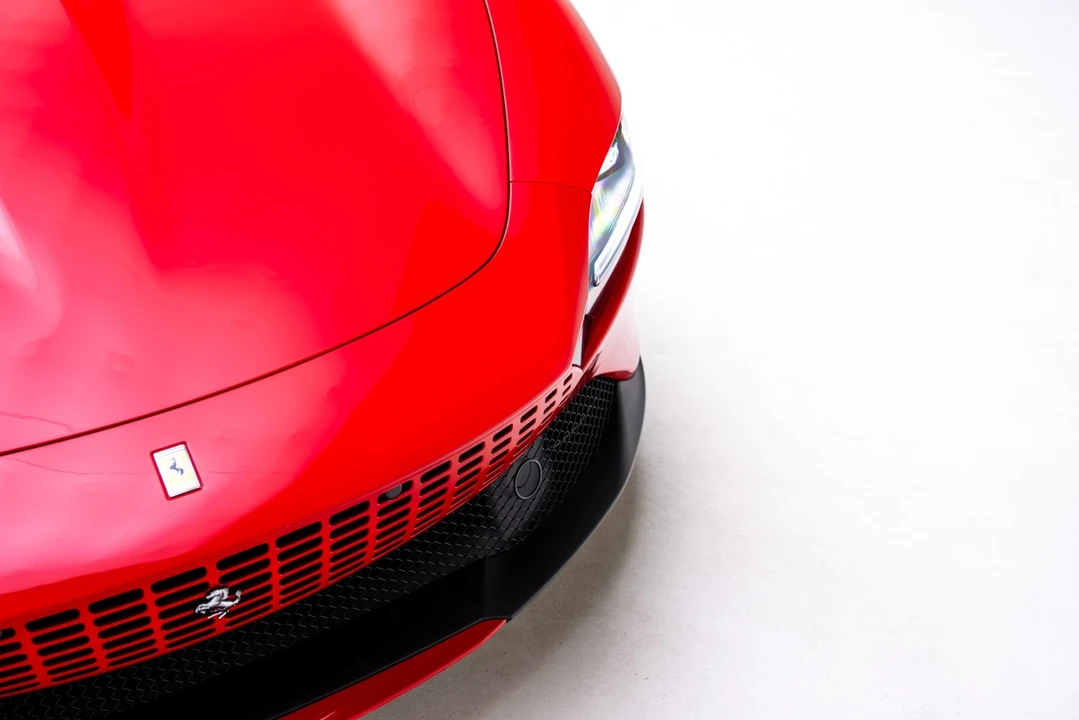 2022 Ferrari Roma - Image 9 of 12