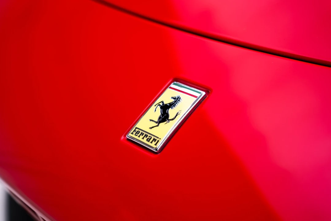 2022 Ferrari Roma - Image 10 of 21