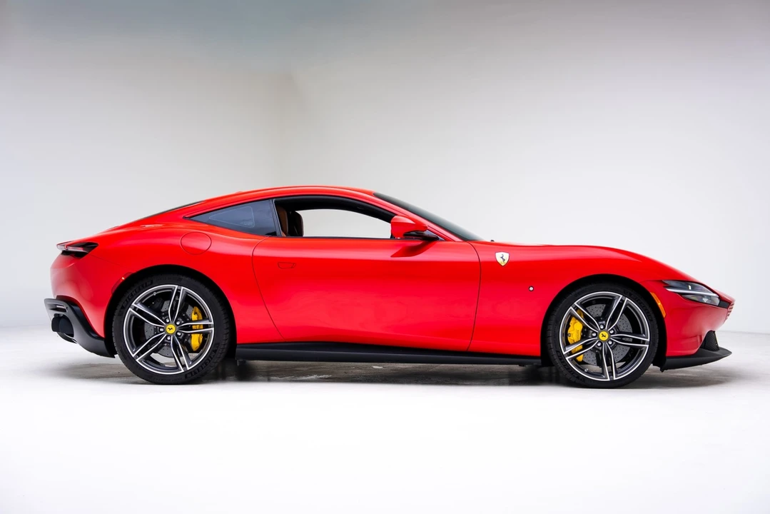 2022 Ferrari Roma - Image 3 of 12