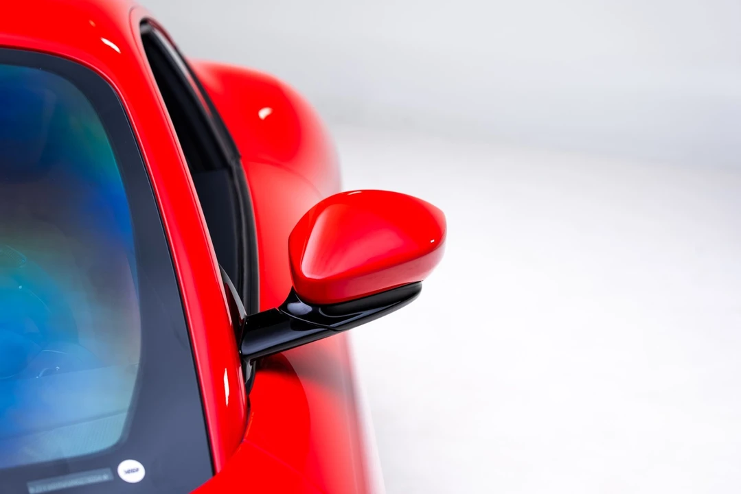 2022 Ferrari Roma - Image 19 of 21
