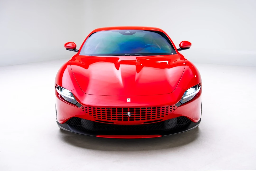 2022 Ferrari Roma - Image 13 of 21