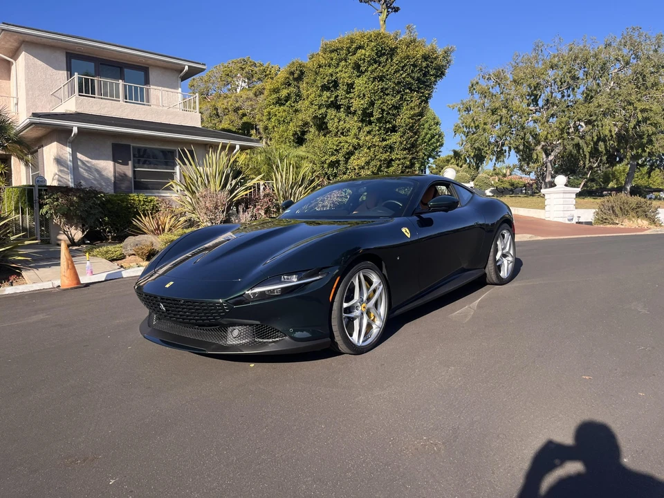 2022 Ferrari Roma - Image 4 of 31