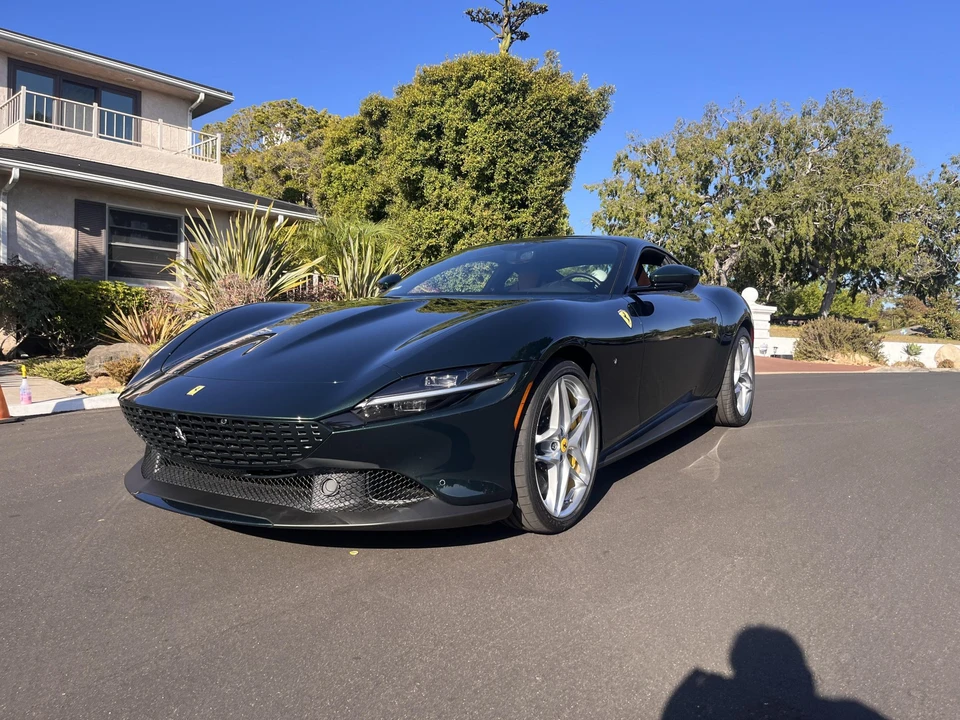 2022 Ferrari Roma - Image 5 of 31