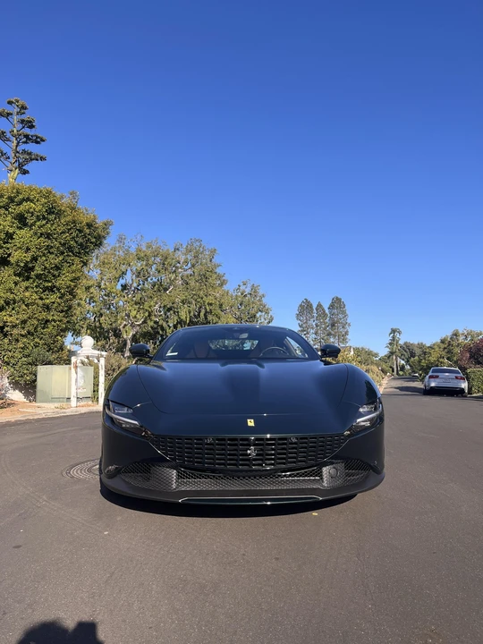 2022 Ferrari Roma - Image 12 of 31