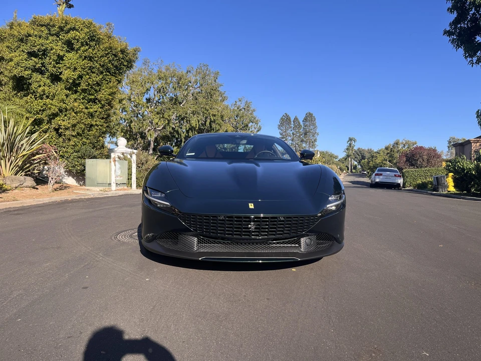 2022 Ferrari Roma - Image 9 of 31