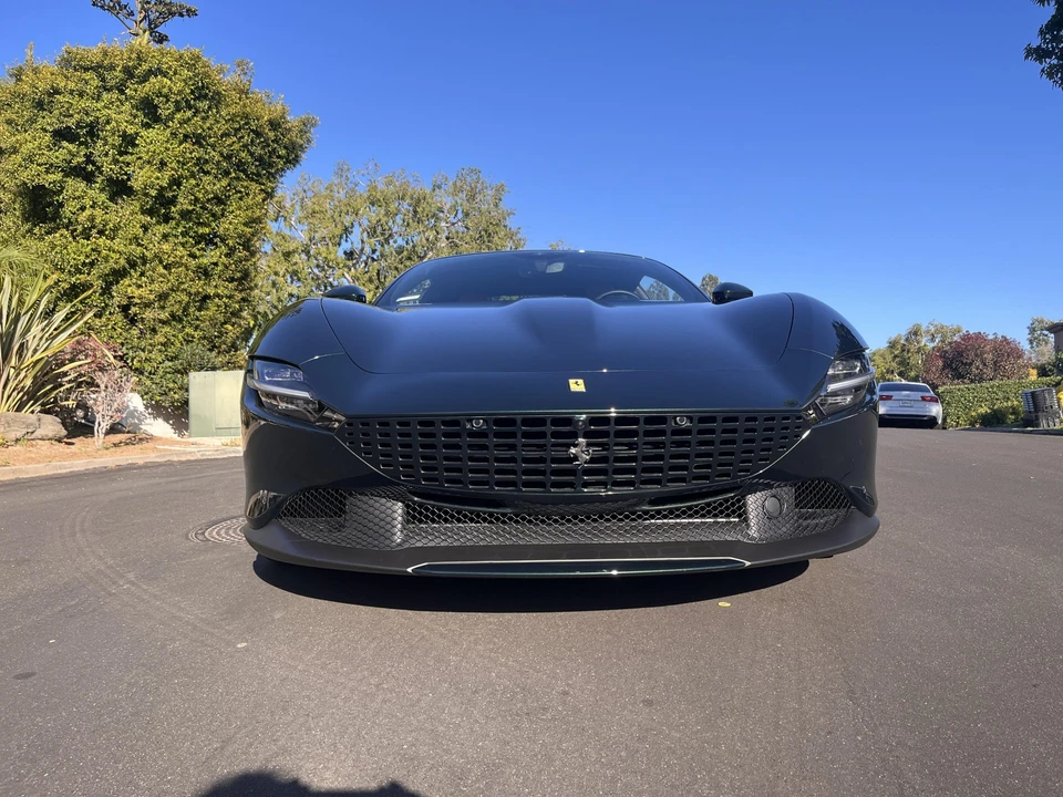 2022 Ferrari Roma - Image 11 of 31