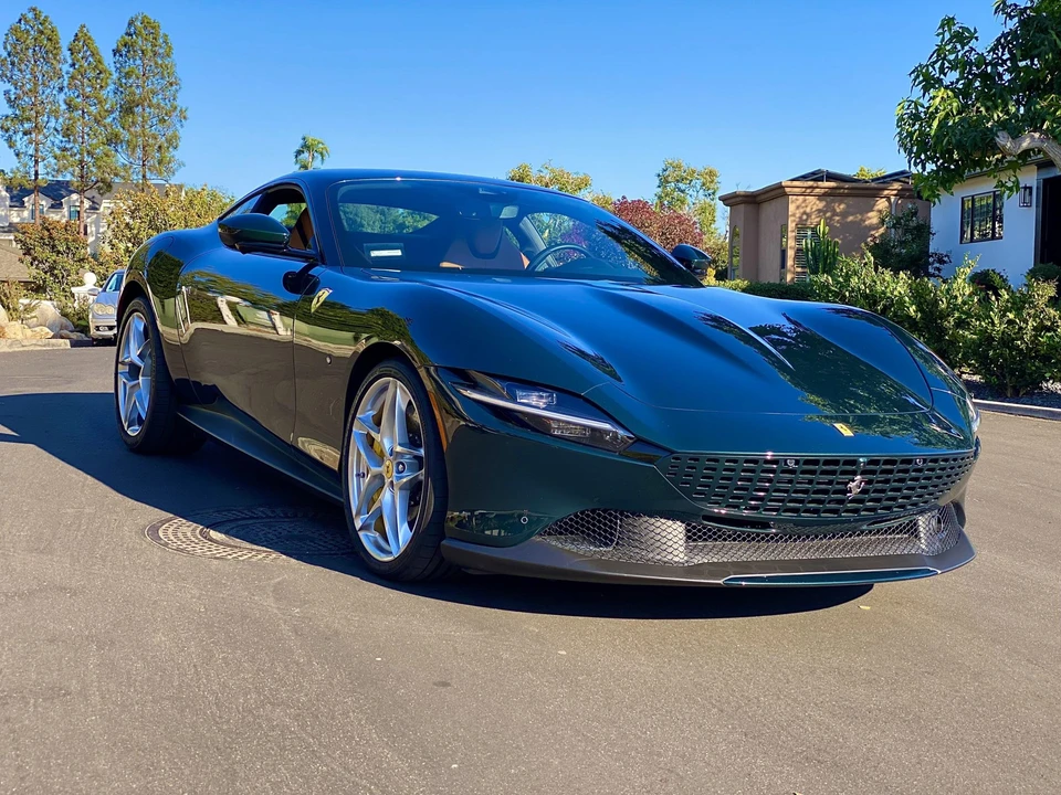 2022 Ferrari Roma - Image 18 of 31