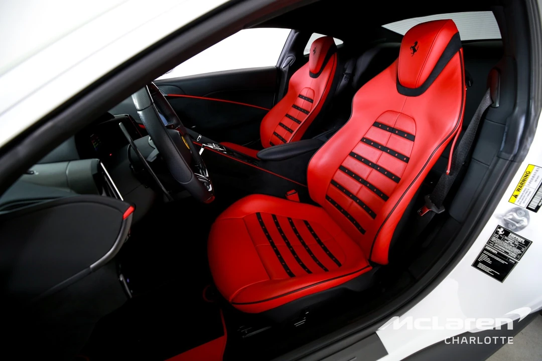 2022 Ferrari Roma - Image 11 of 12