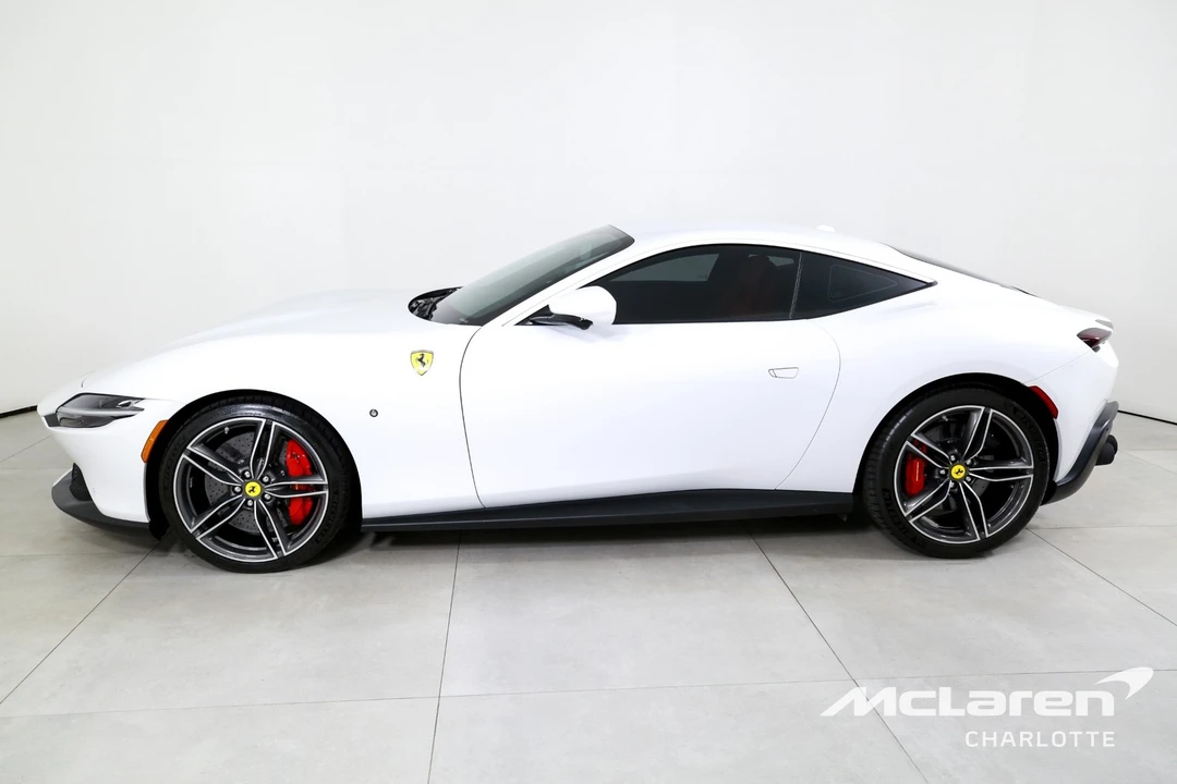 2022 Ferrari Roma - Image 5 of 12
