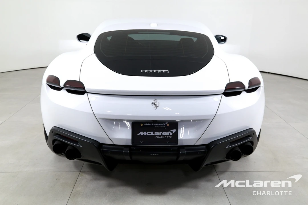 2022 Ferrari Roma - Image 7 of 31