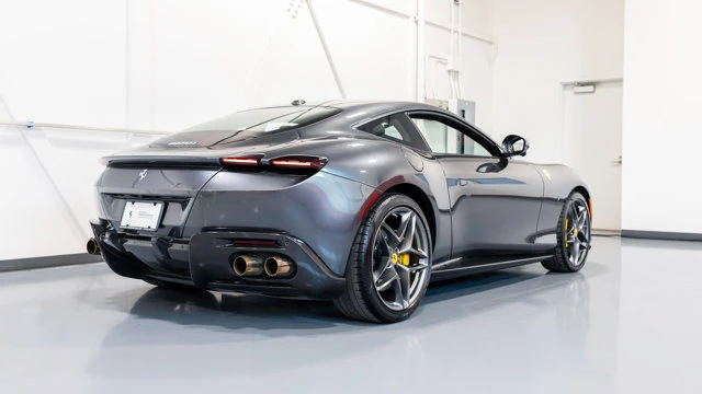 2022 Ferrari Roma - Image 15 of 15