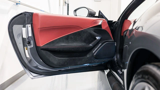 2022 Ferrari Roma - Image 10 of 15
