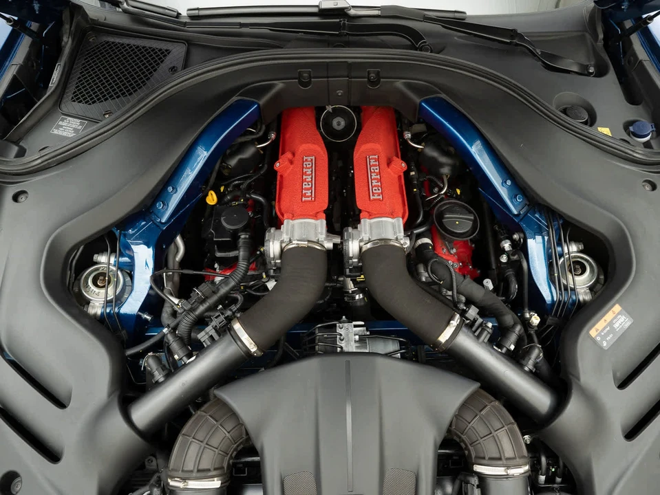 2022 Ferrari Roma - Image 29 of 31
