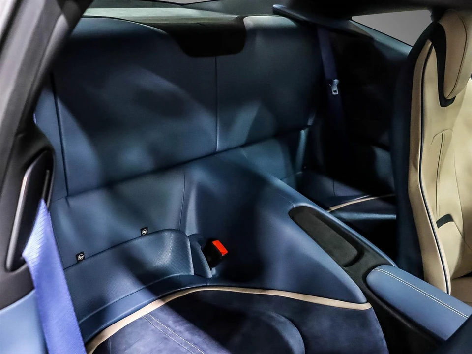 2022 Ferrari Roma - Image 13 of 26