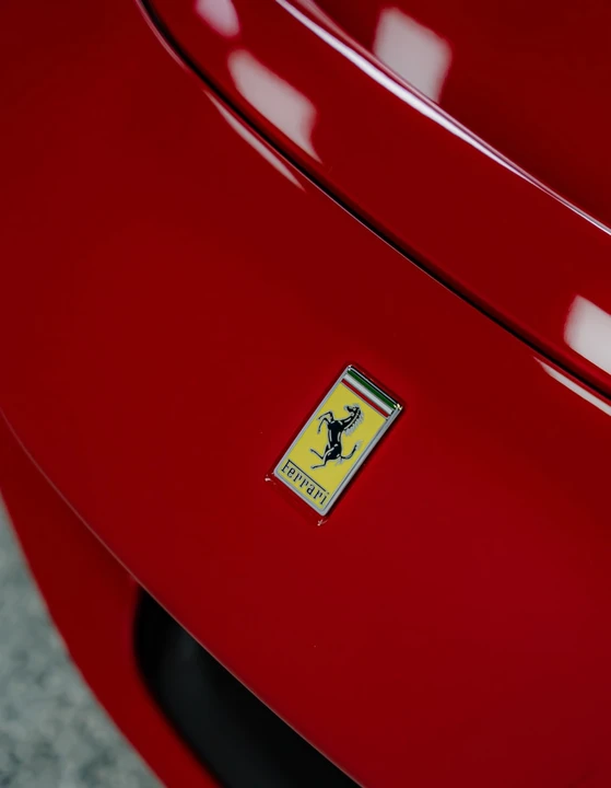 2022 Ferrari SF90 Stradale - Image 25 of 31