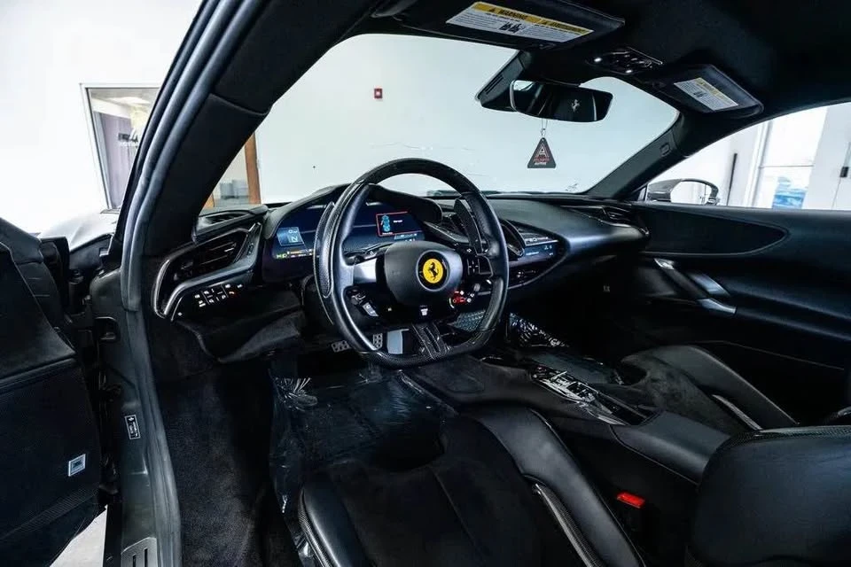 2022 Ferrari SF90 Stradale - Image 2 of 8