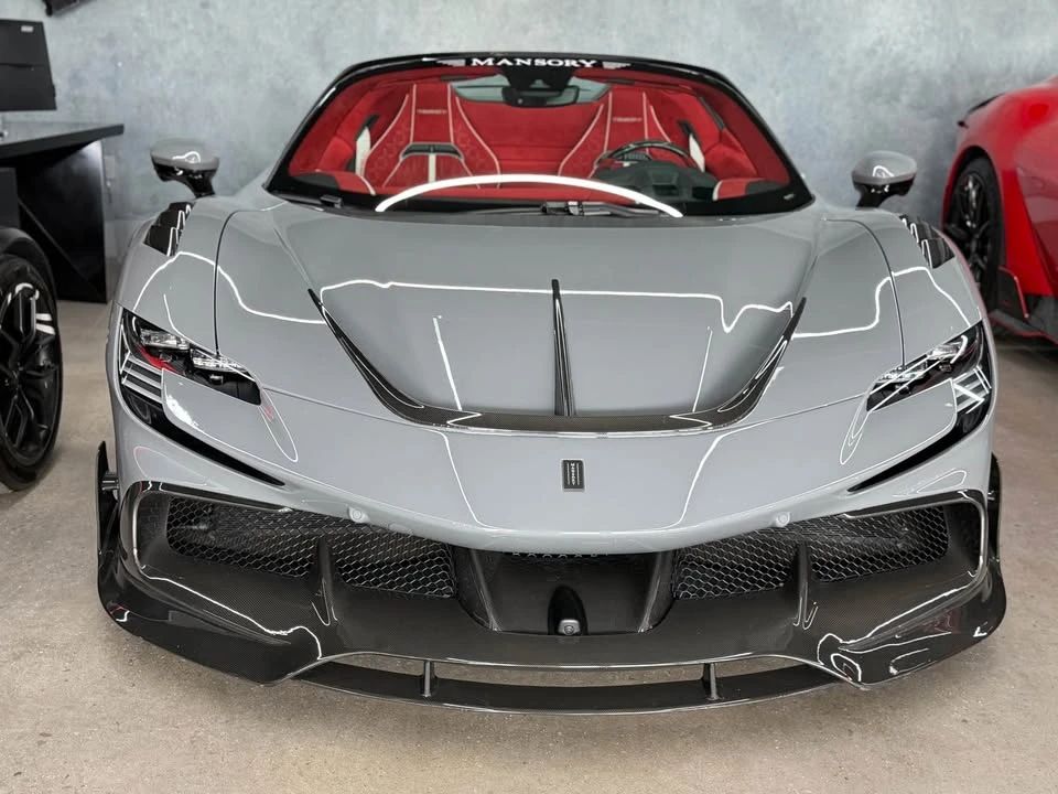 2022 Ferrari SF90 Spider - Image 4 of 14