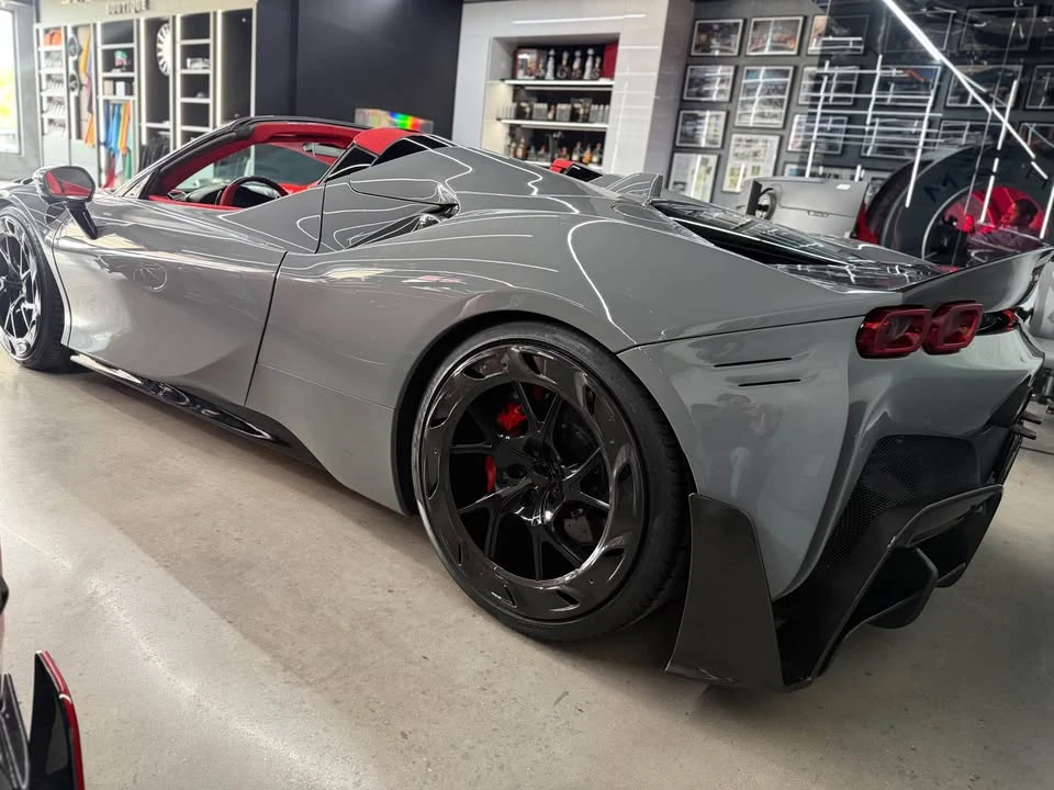 2022 Ferrari SF90 Spider - Image 8 of 14