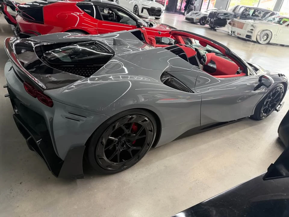 2022 Ferrari SF90 Spider - Image 9 of 14