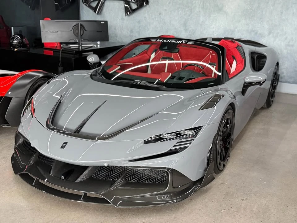 2022 Ferrari SF90 Spider - Image 5 of 14