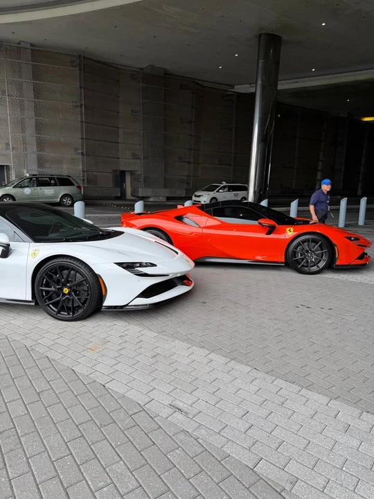 2022 Ferrari SF90 Spider - Image 5 of 6
