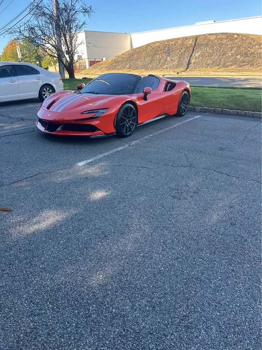 2022 Ferrari SF90 Spider - Image 2 of 6