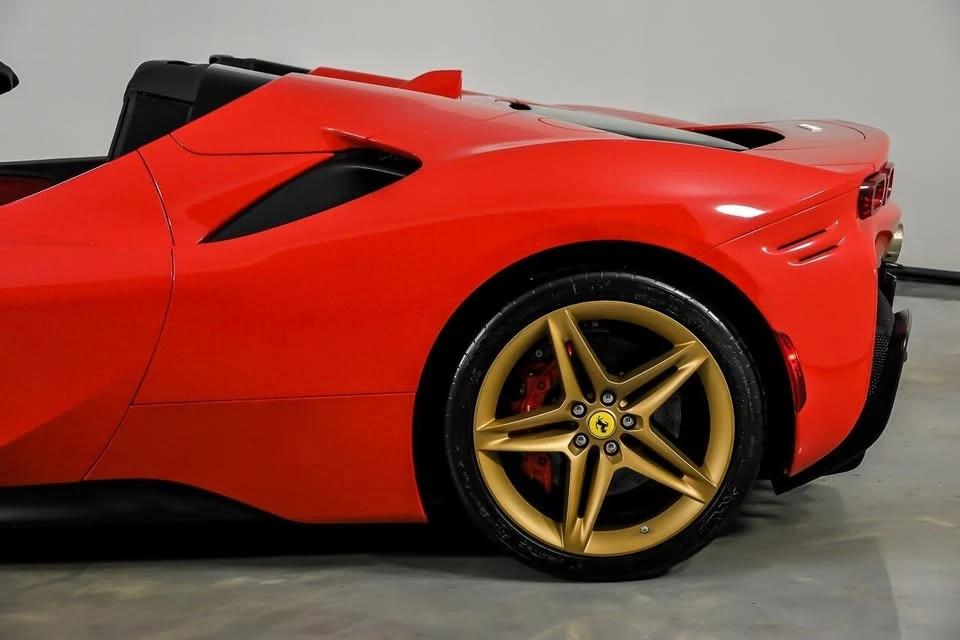 2022 Ferrari SF90 Spider - Image 9 of 20