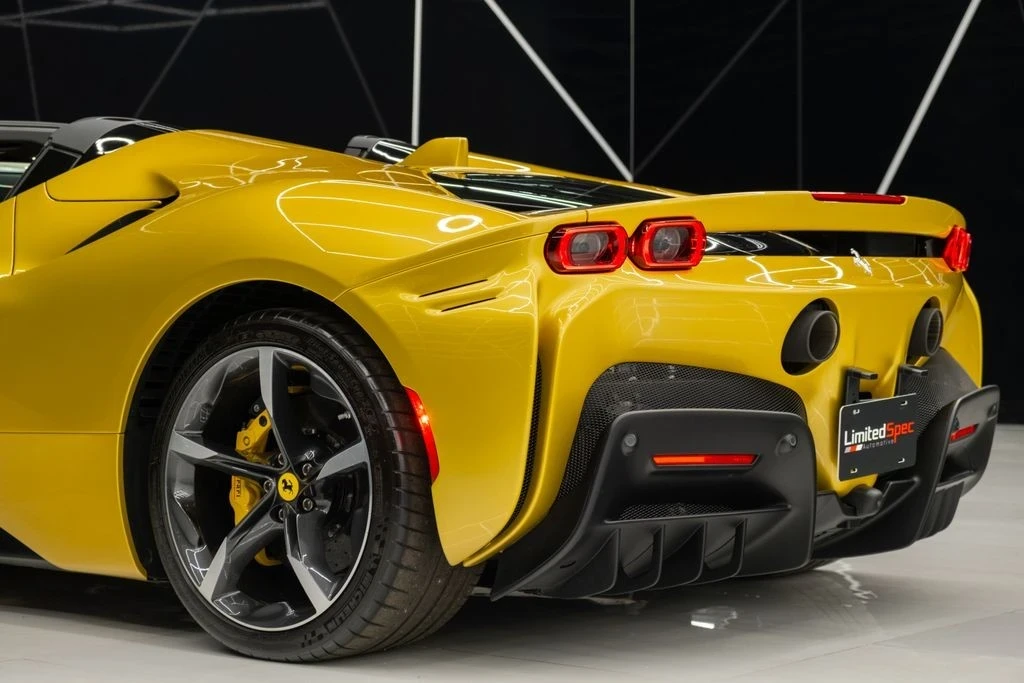 2022 Ferrari SF90 Spider - Image 15 of 21