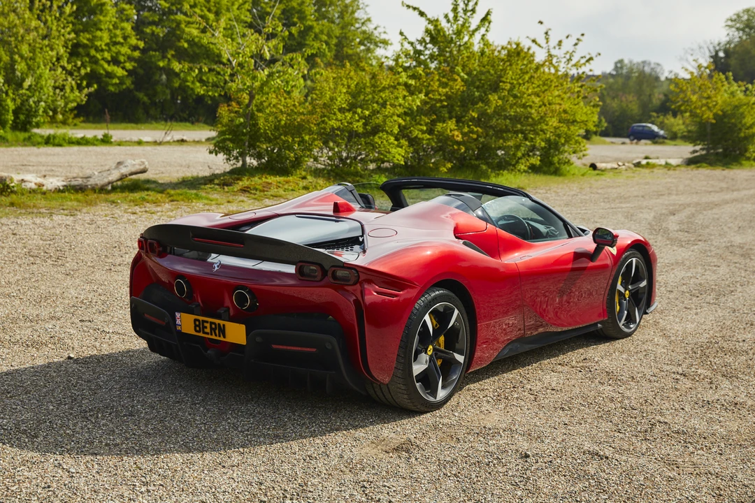 2022 Ferrari SF90 Spider - Image 5 of 31