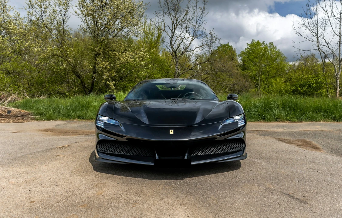 2022 Ferrari SF90 Spider - Image 2 of 21