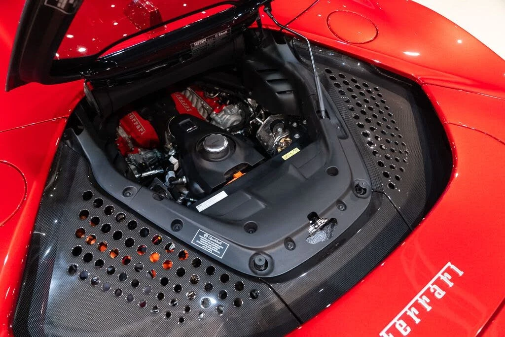2022 Ferrari SF90 Spider - Image 17 of 31