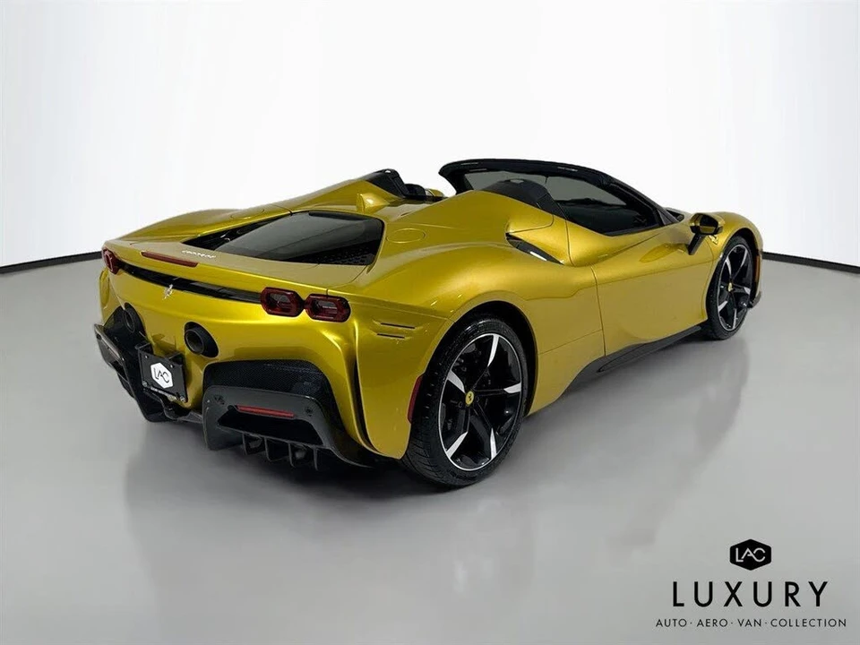 2022 Ferrari SF90 Spider - Image 6 of 6