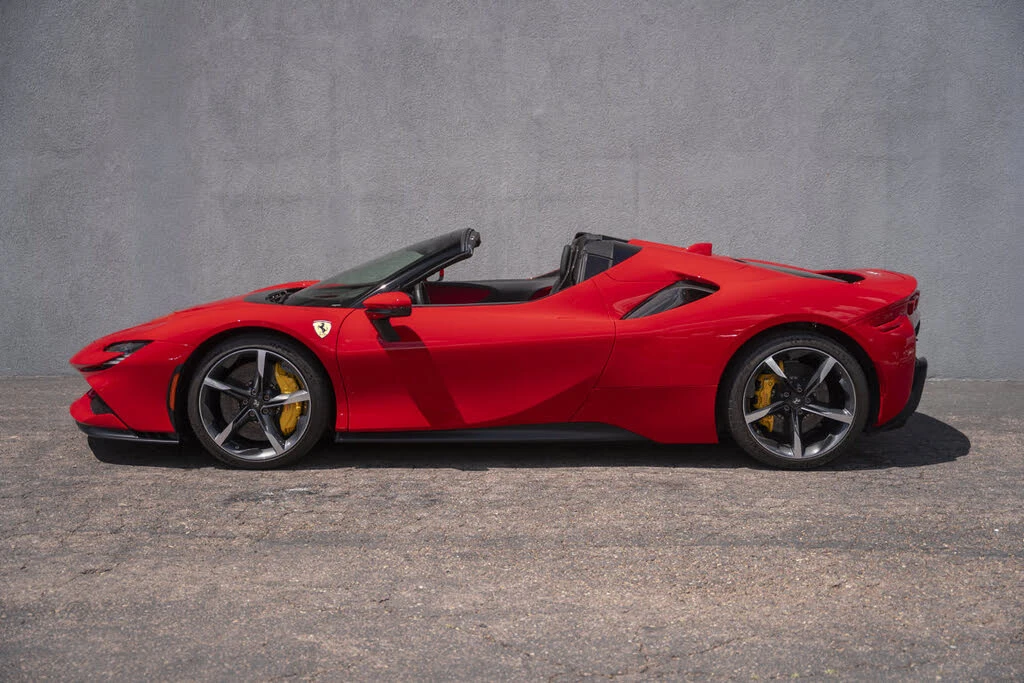 2022 Ferrari SF90 Spider - Image 3 of 31