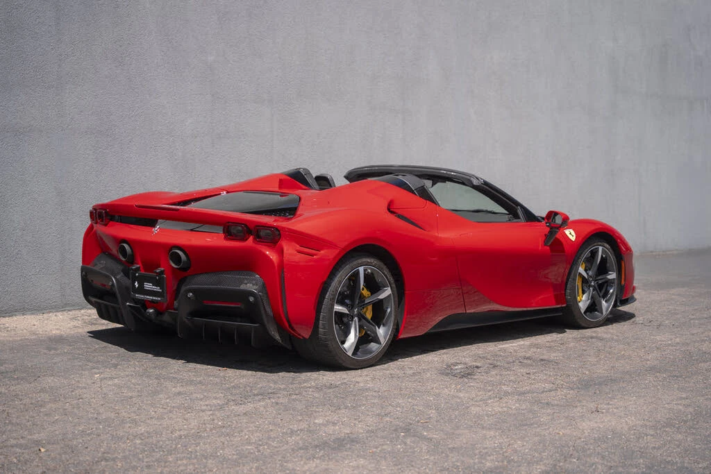 2022 Ferrari SF90 Spider - Image 6 of 31