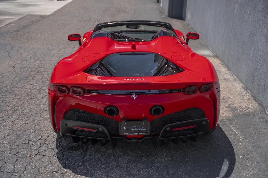 2022 Ferrari SF90 Spider - Image 5 of 31