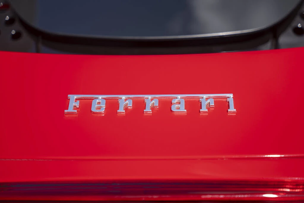 2022 Ferrari SF90 Spider - Image 14 of 31