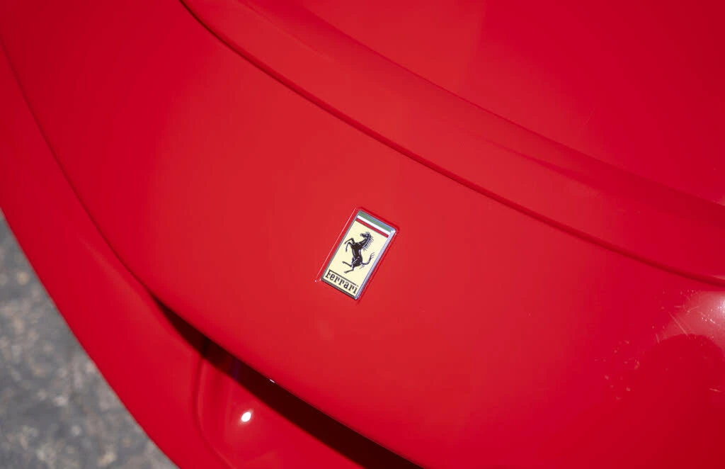 2022 Ferrari SF90 Spider - Image 22 of 31