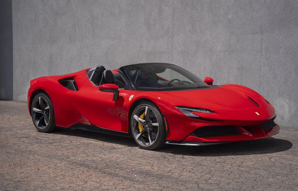 2022 Ferrari SF90 Spider - Image 8 of 31
