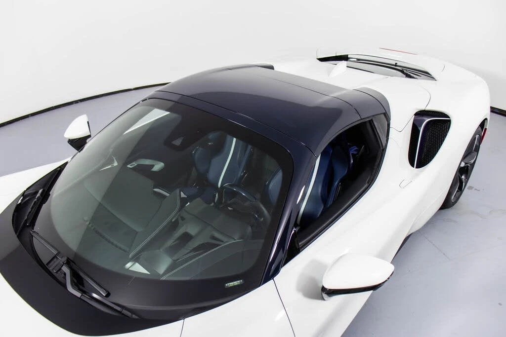 2022 Ferrari SF90 Spider - Image 31 of 31