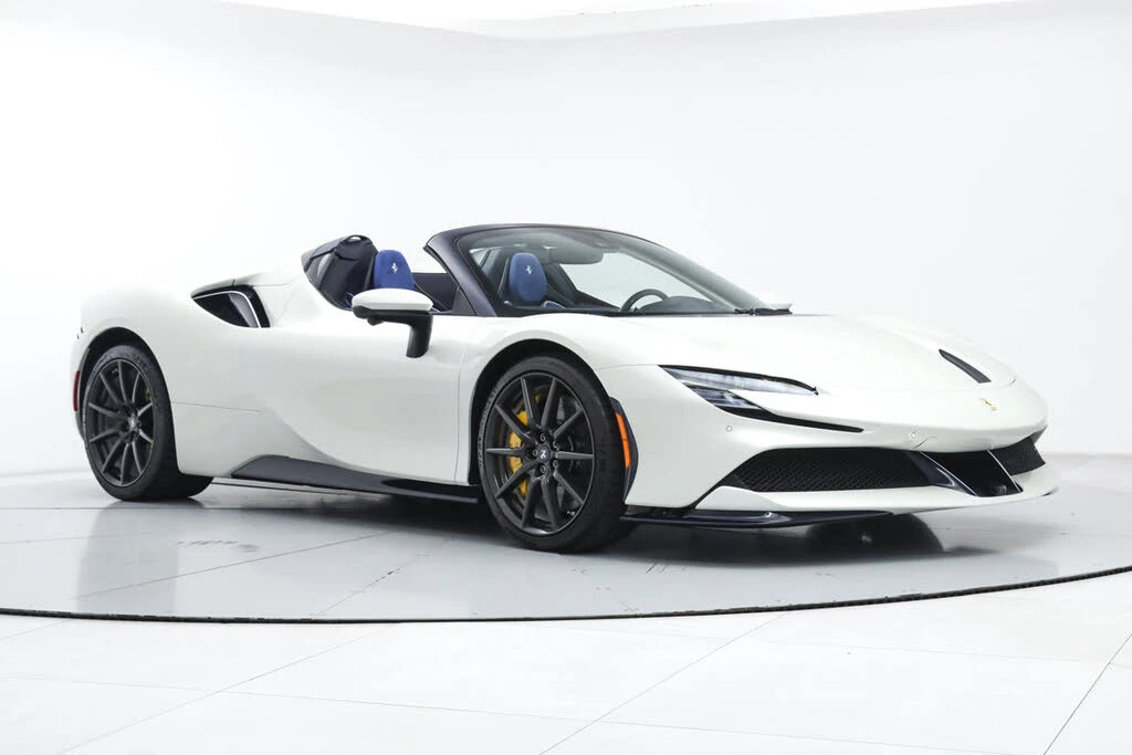2022 Ferrari SF90 Spider - Image 12 of 31